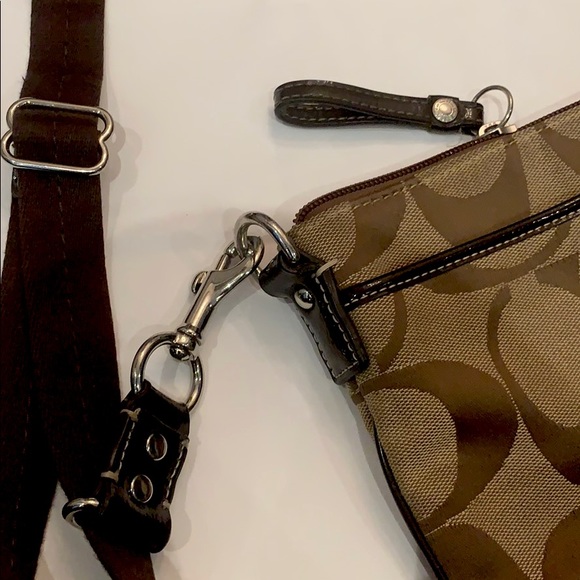 Coach Crossbody - Picture 3 of 3